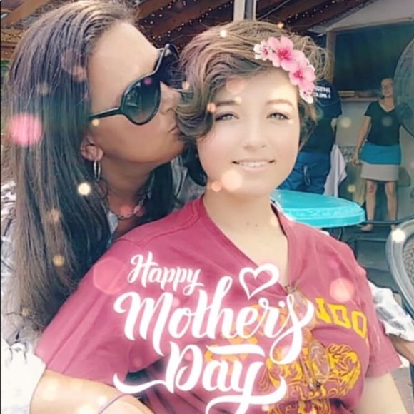 POSH AMBASSADOR make an offer 💗💗 - Picture 12 of 17